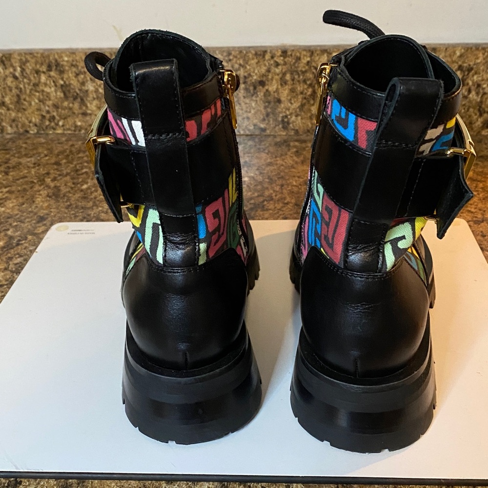 Balmain Charlie leather Combat boots - Picture 8 of 15